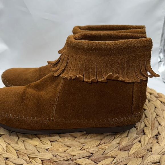 Fringed Suede Back Zip Moccasin  Ankle Boots - Picture 4 of 6